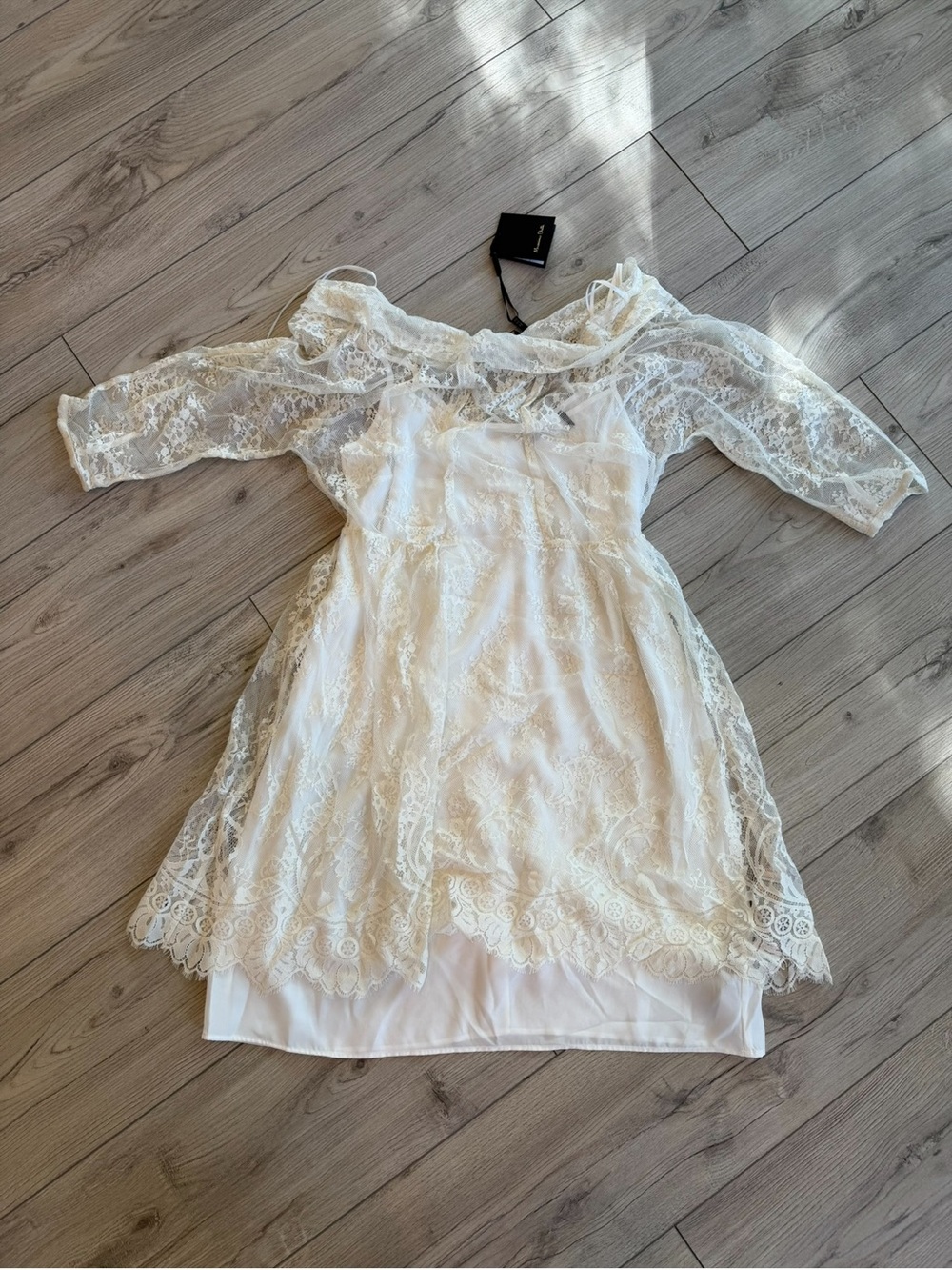 Massimo Dutti Ivory Lace Party Dress